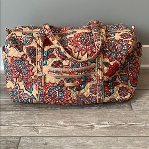 Vera Bradley Large Duffel in Desert Floral